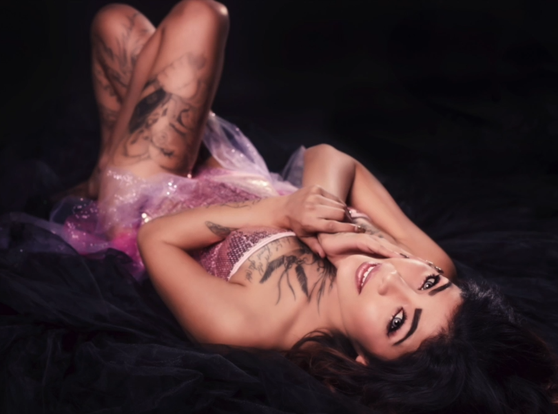 Image in a image block