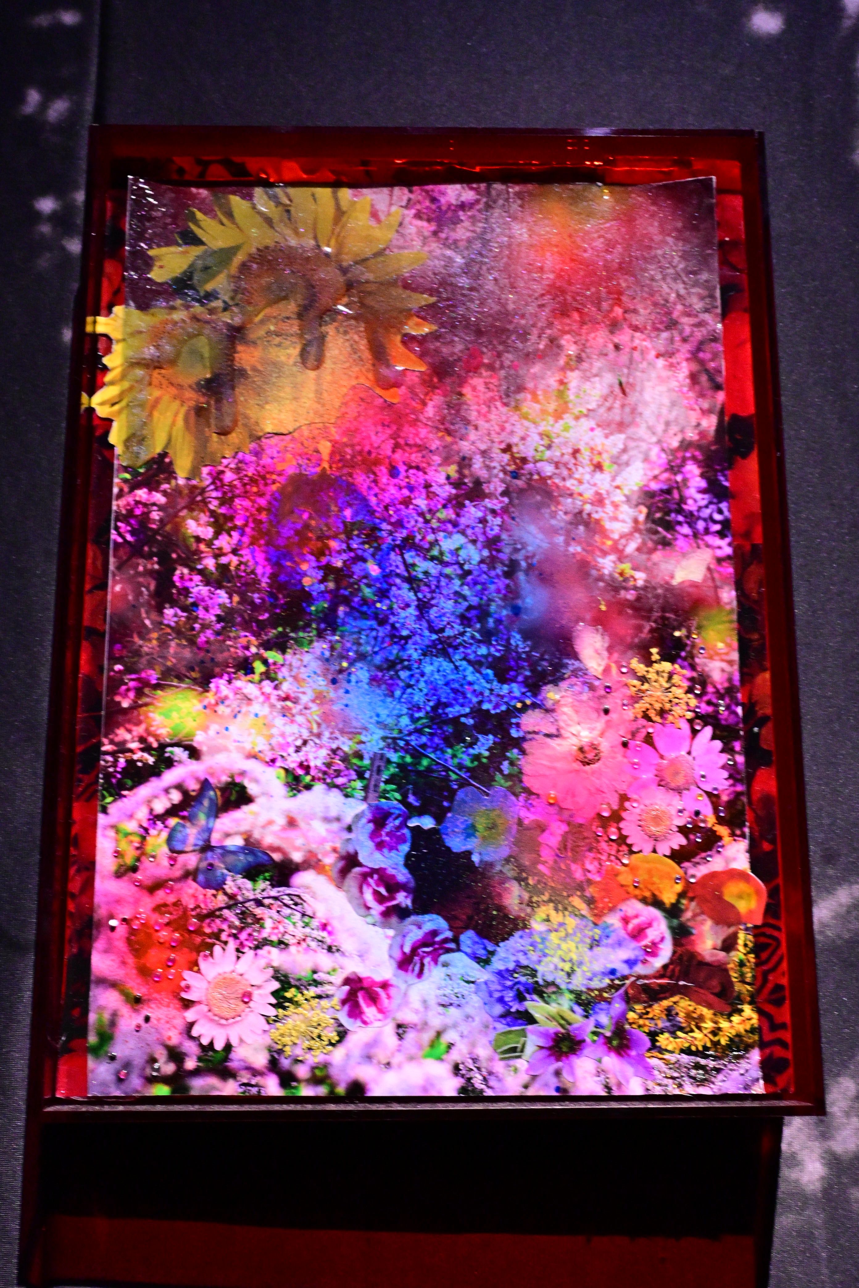 Image in a image block