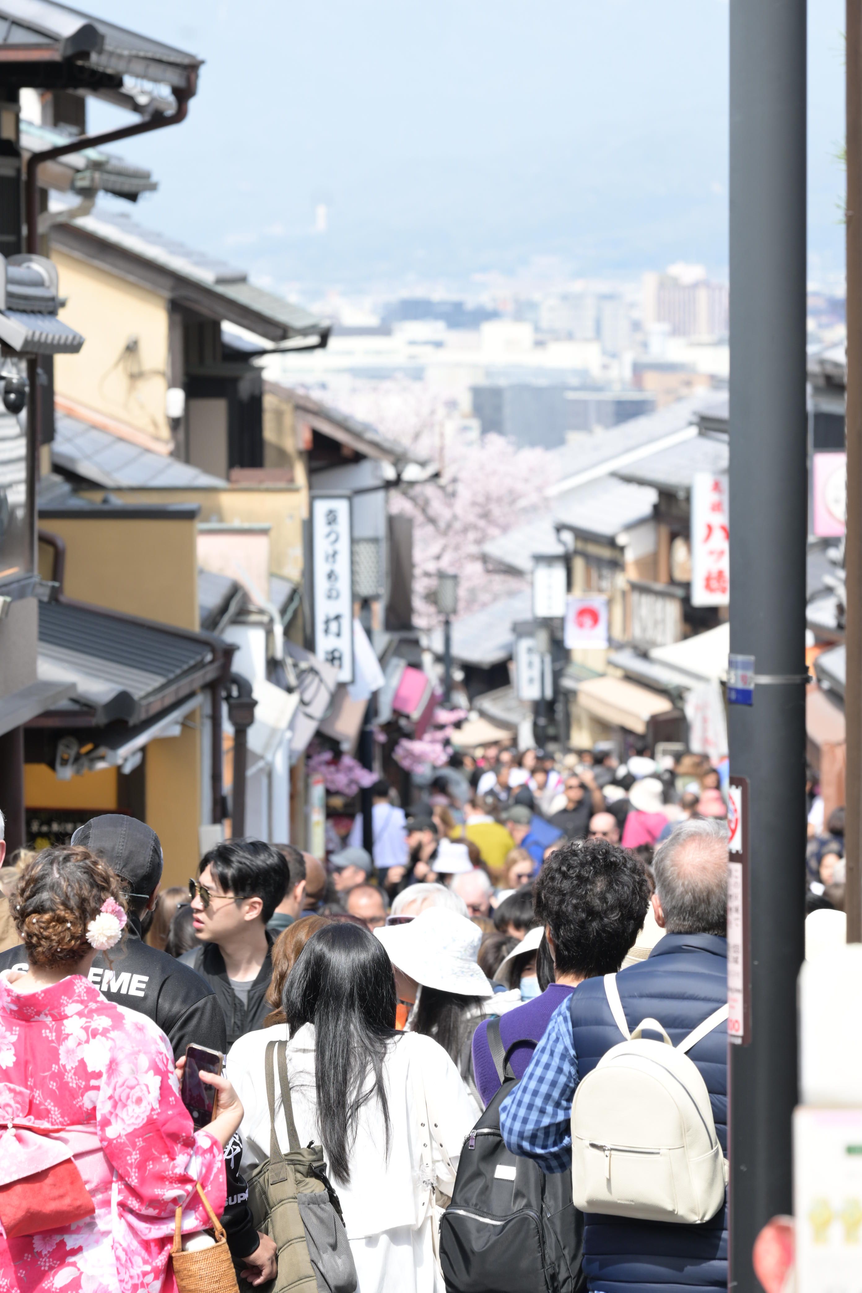 Image in a image block