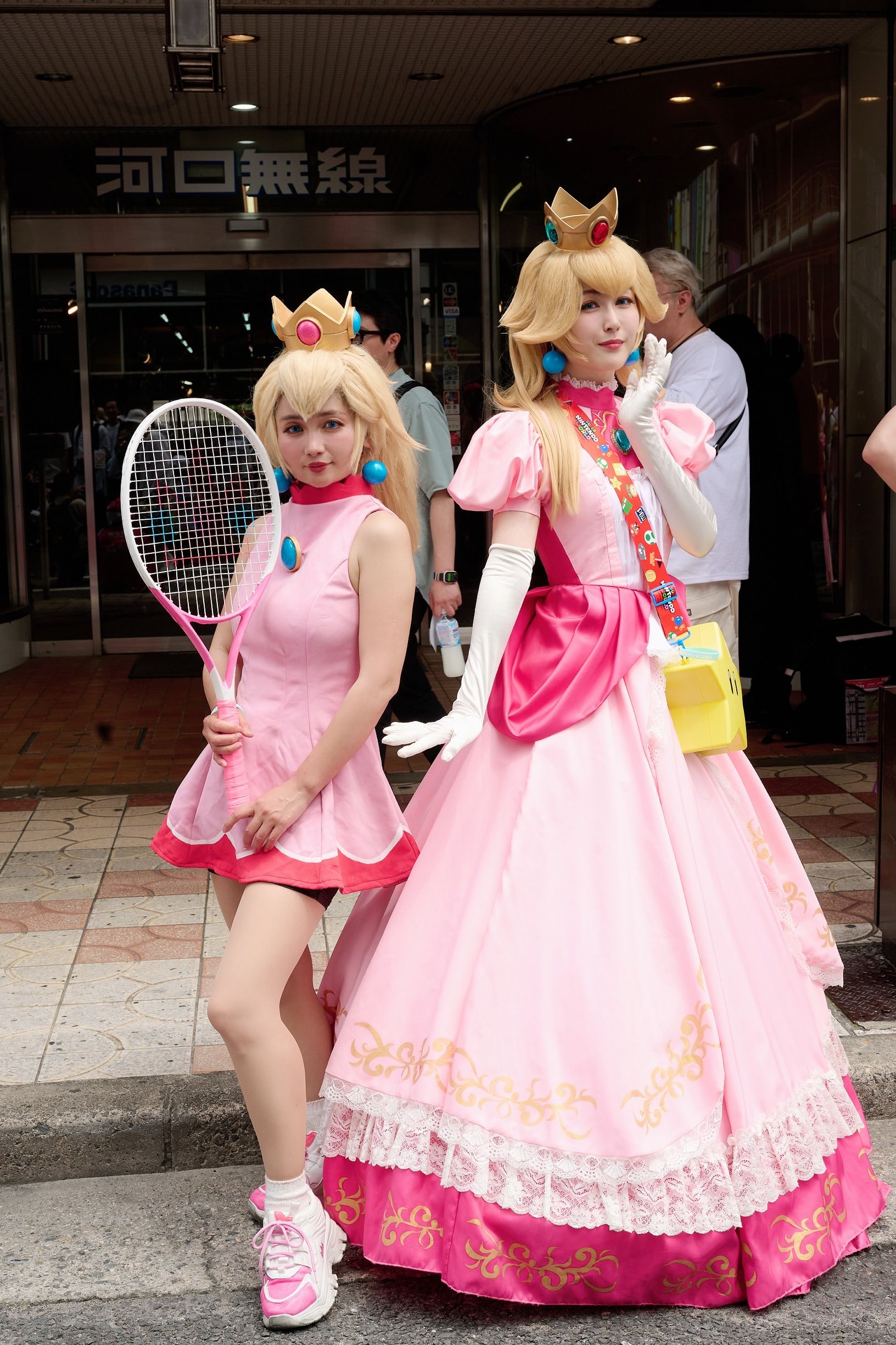 Image in a image block