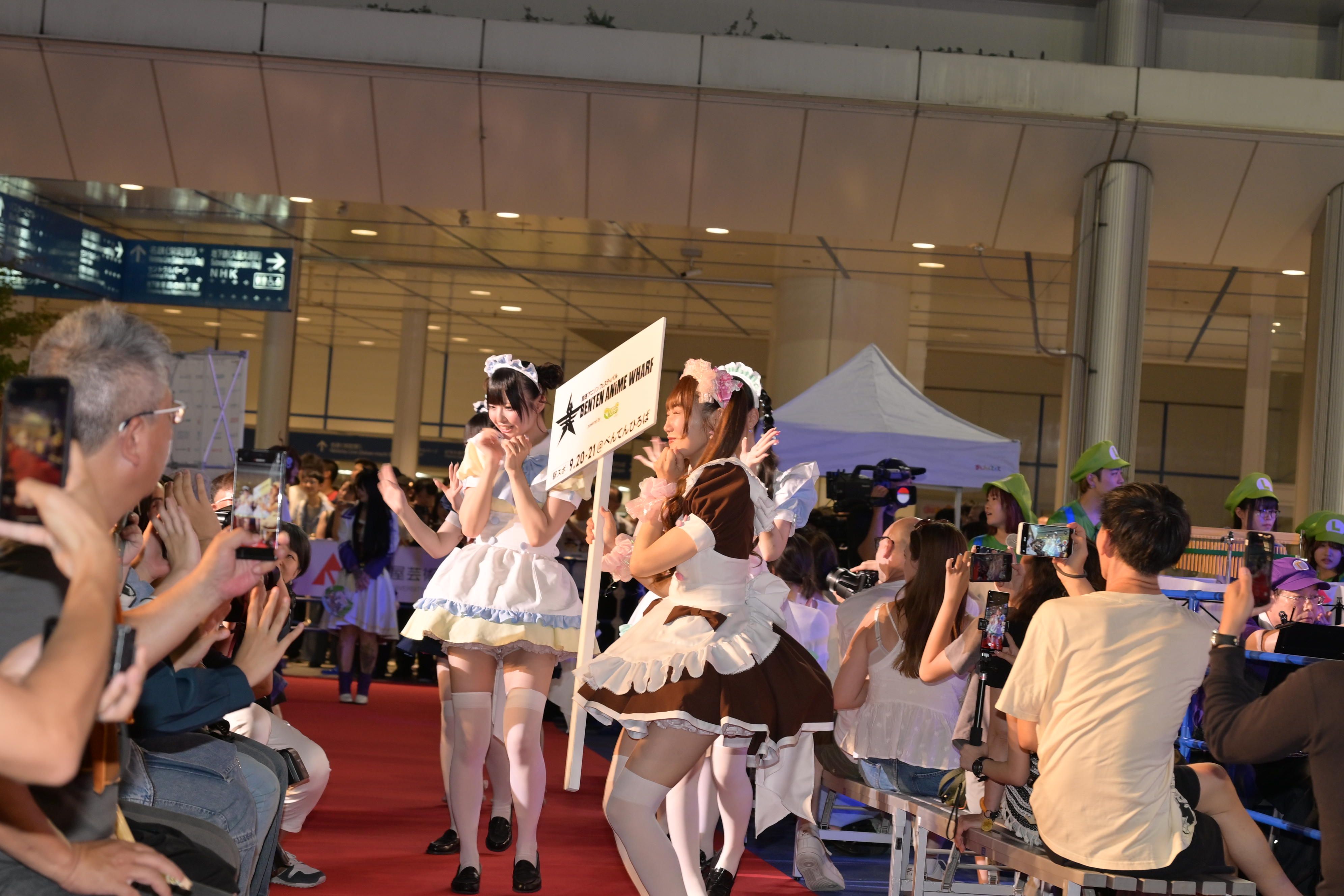 Image in a image block