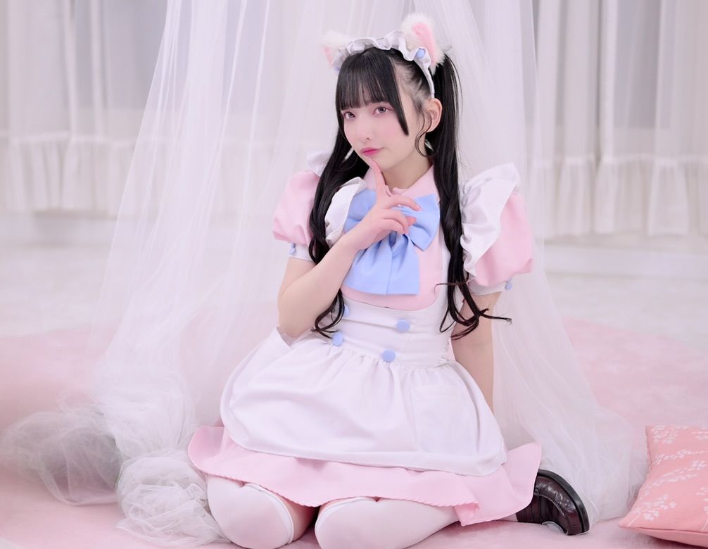 Image in a image block