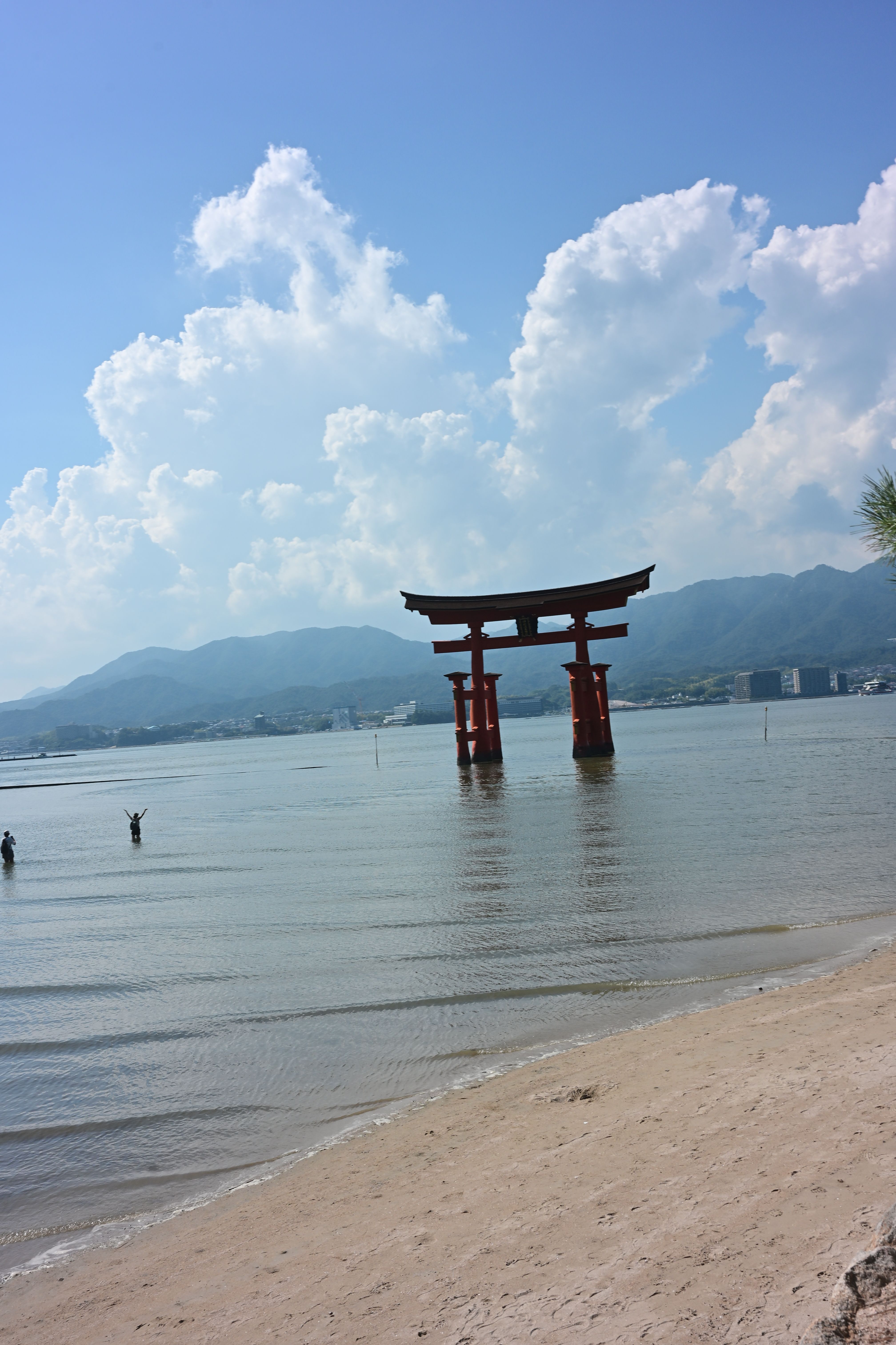 Image in a image block