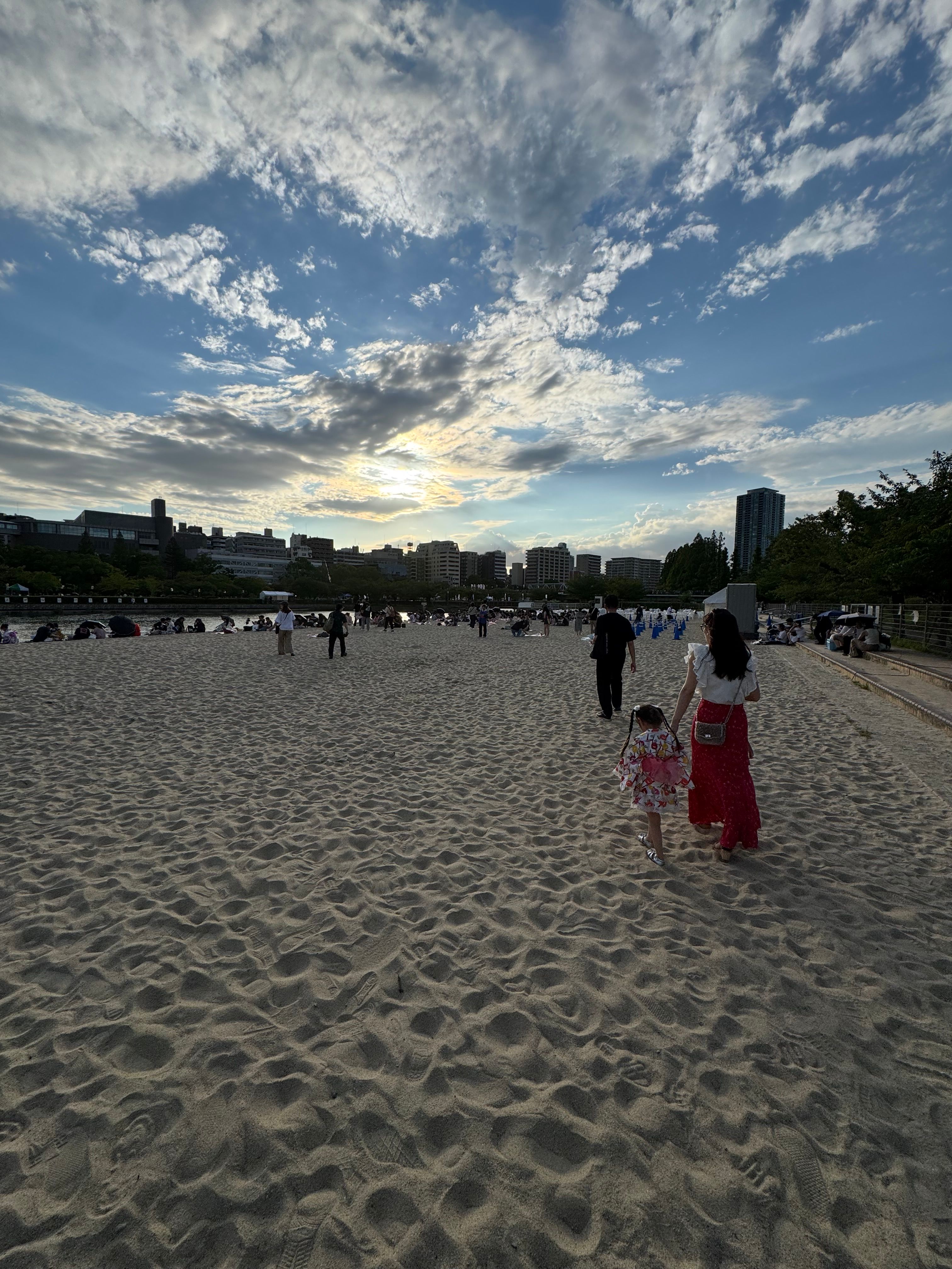 Image in a image block