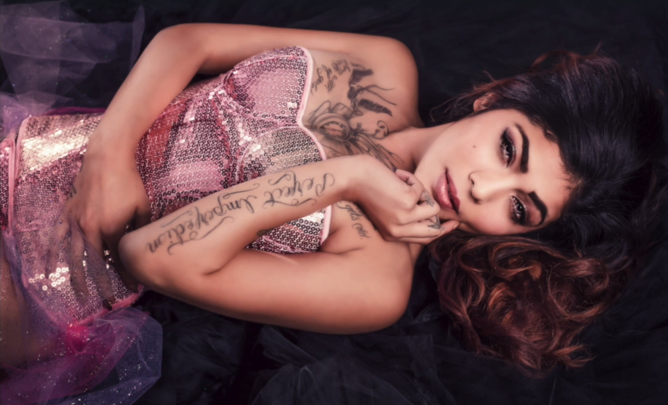 Image in a image block