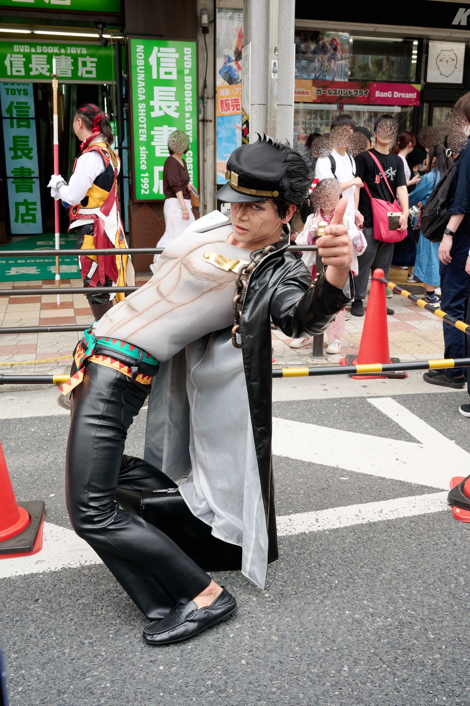 Image in a image block