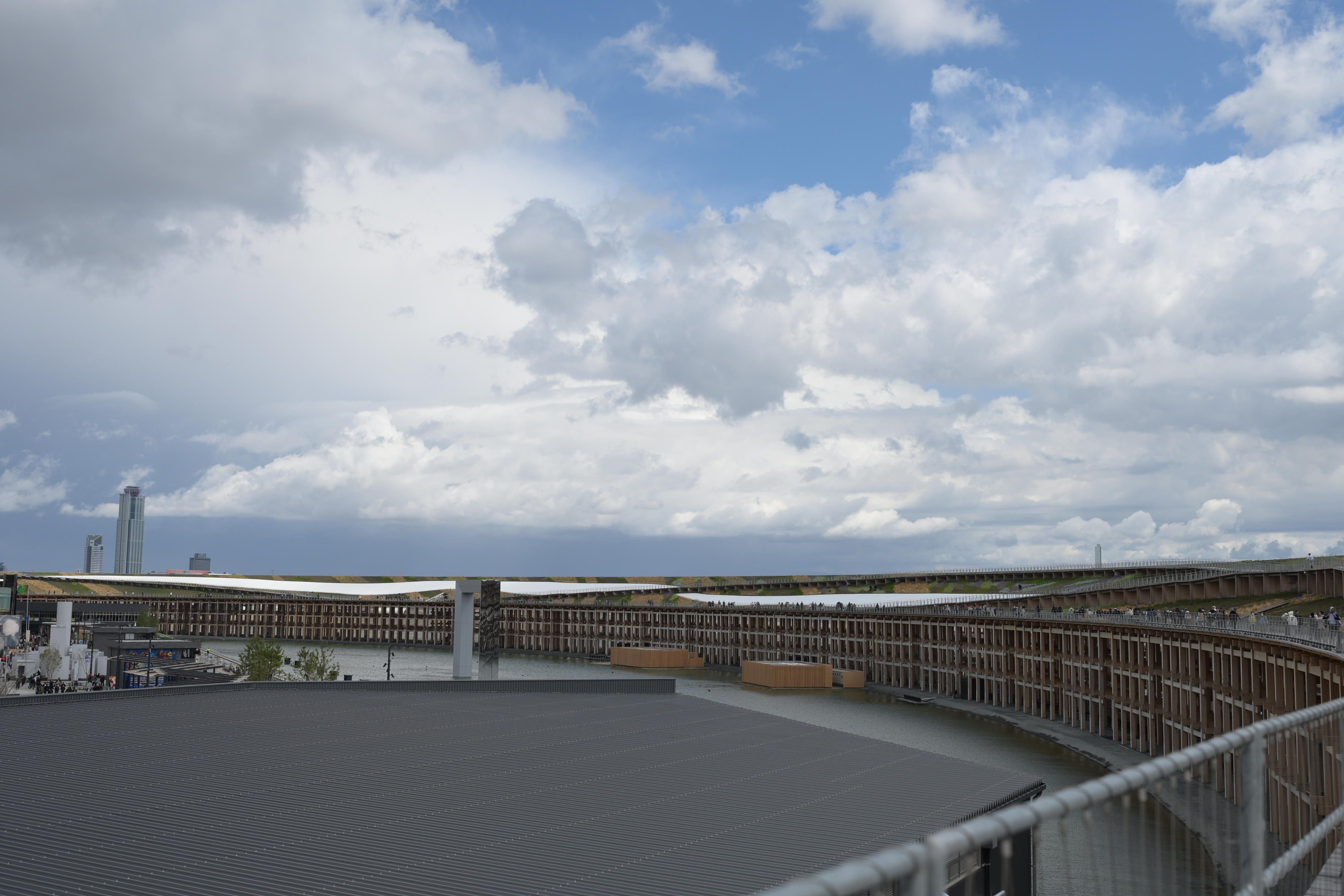 Image in a image block