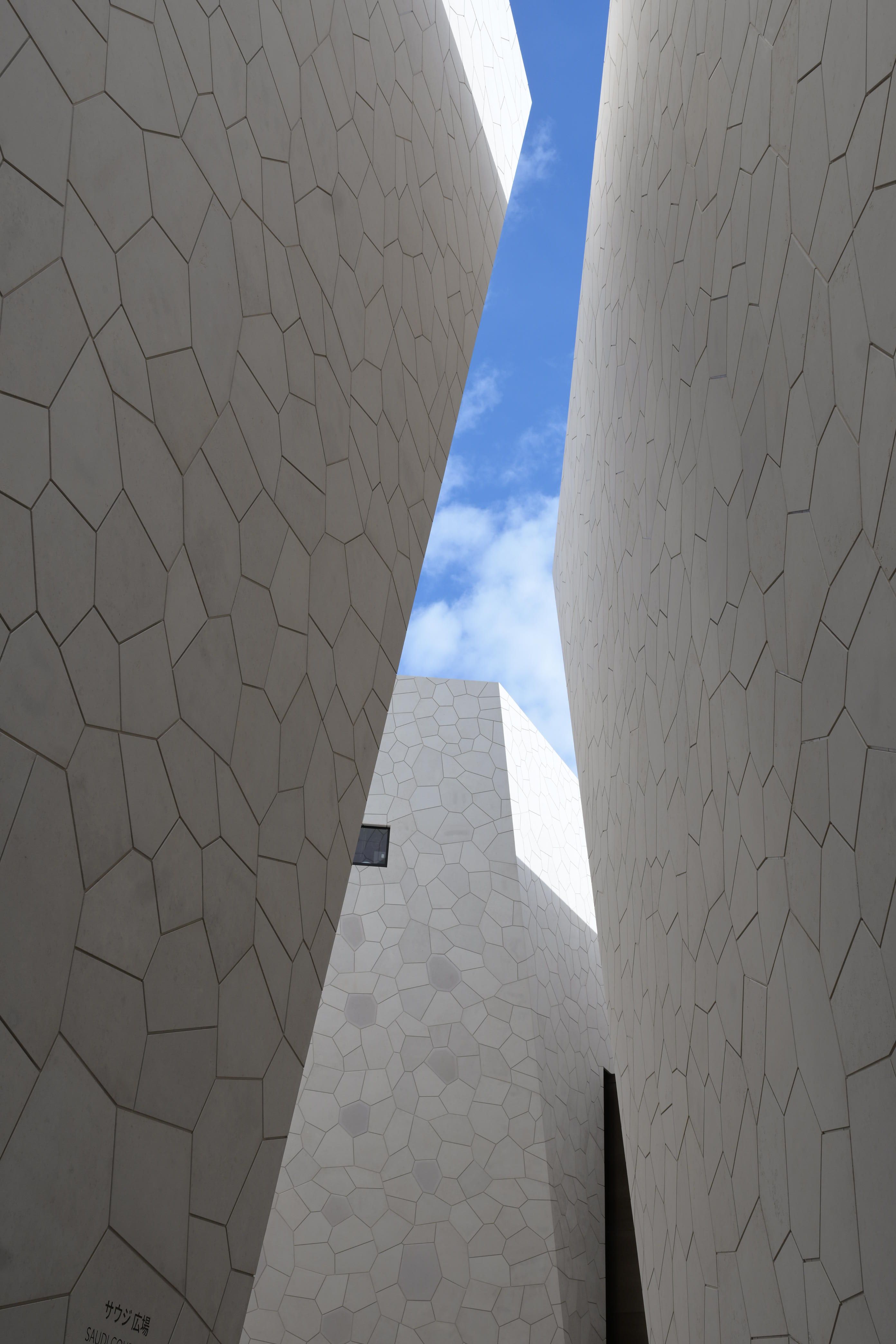 Image in a image block