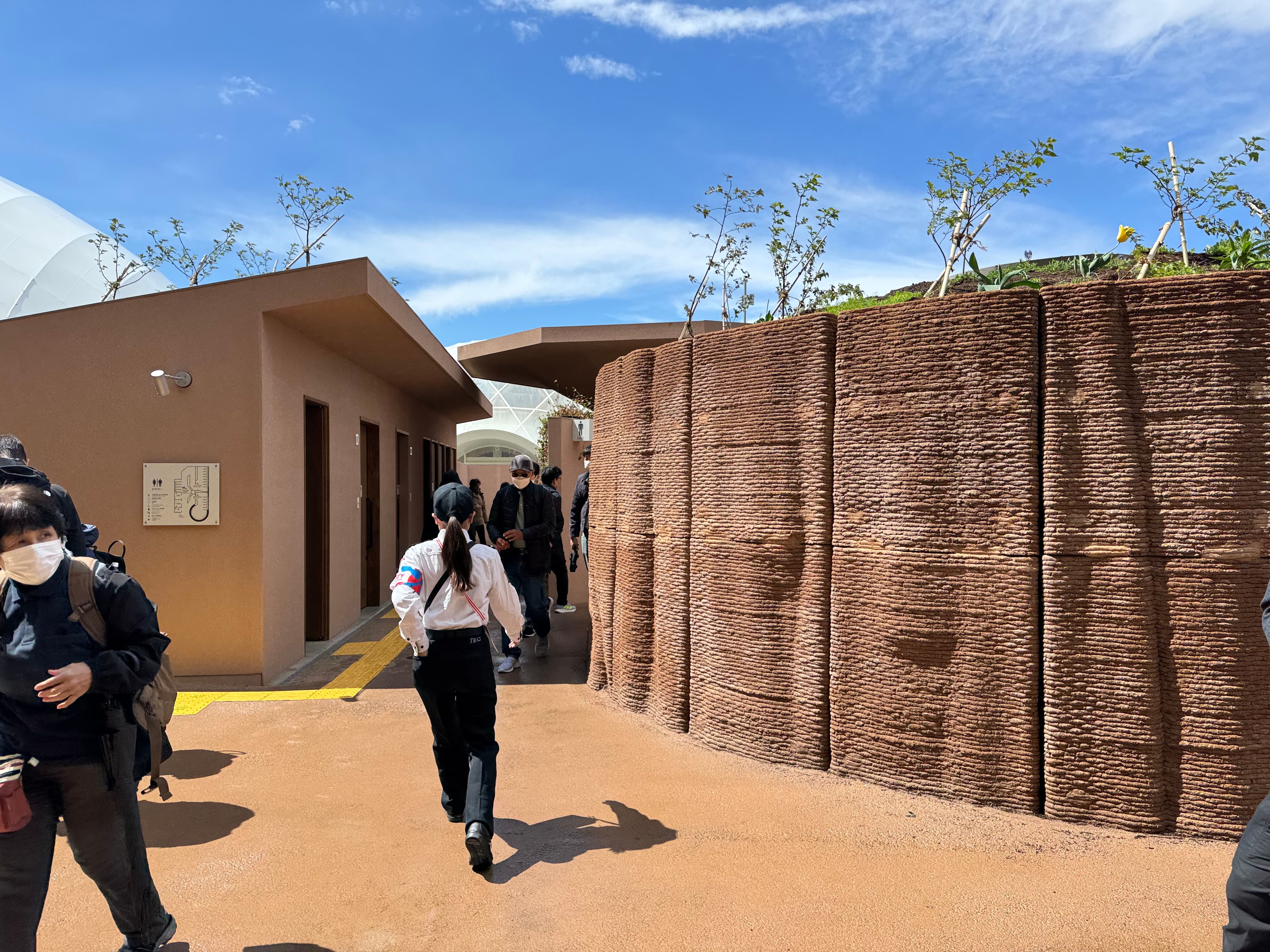 Image in a image block